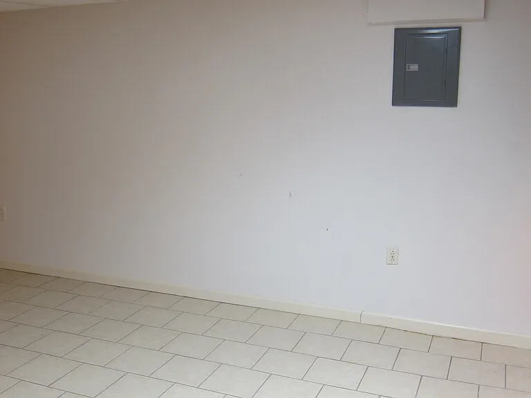 5 W Meadow Ln #4 — Photo 16