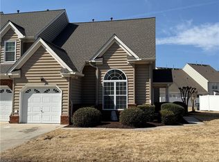 909 Hunley Dr, Virginia Beach, VA 23462