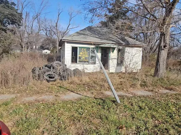 206 E 7th St #0, Admire, KS 66830