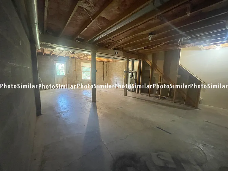 310 Chatham Sq — Photo 11