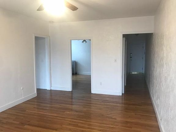 5th image of 1754 Commonwealth Ave APT 12A