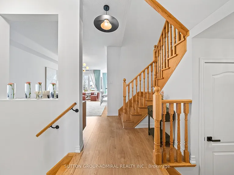 23 Greenwood Dr — Photo 5