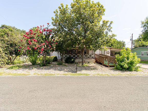 3rd image of 114 Birch Dr S