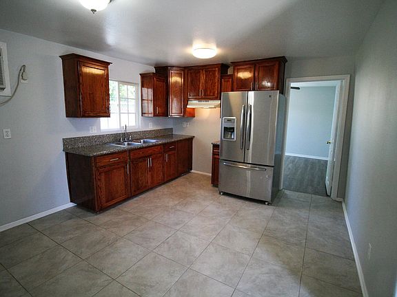 5th image of 262 S Avenue 17