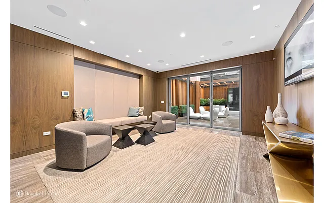 Rented by Douglas Elliman | media 28