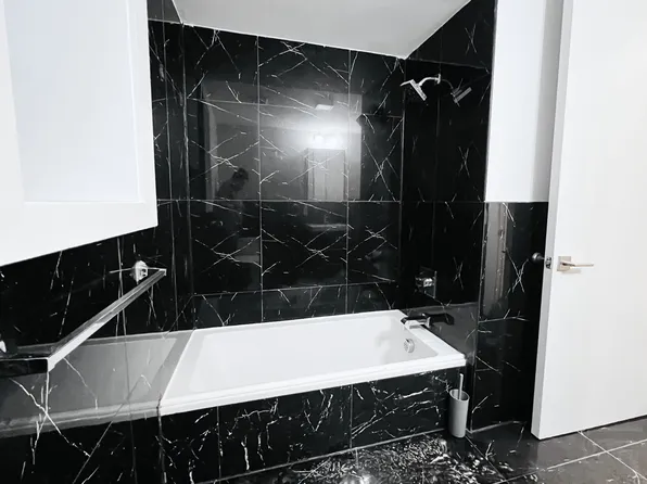 126 Randolph Avenue image 11 of 16