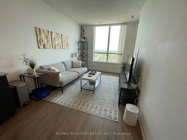 7900 Bathurst St #1216 — Photo 6