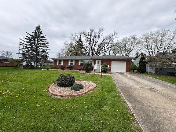 3rd image of 479 Uhler Ave