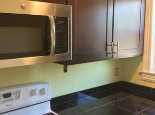 922 Mendon Rd, Cumberland, RI 02864