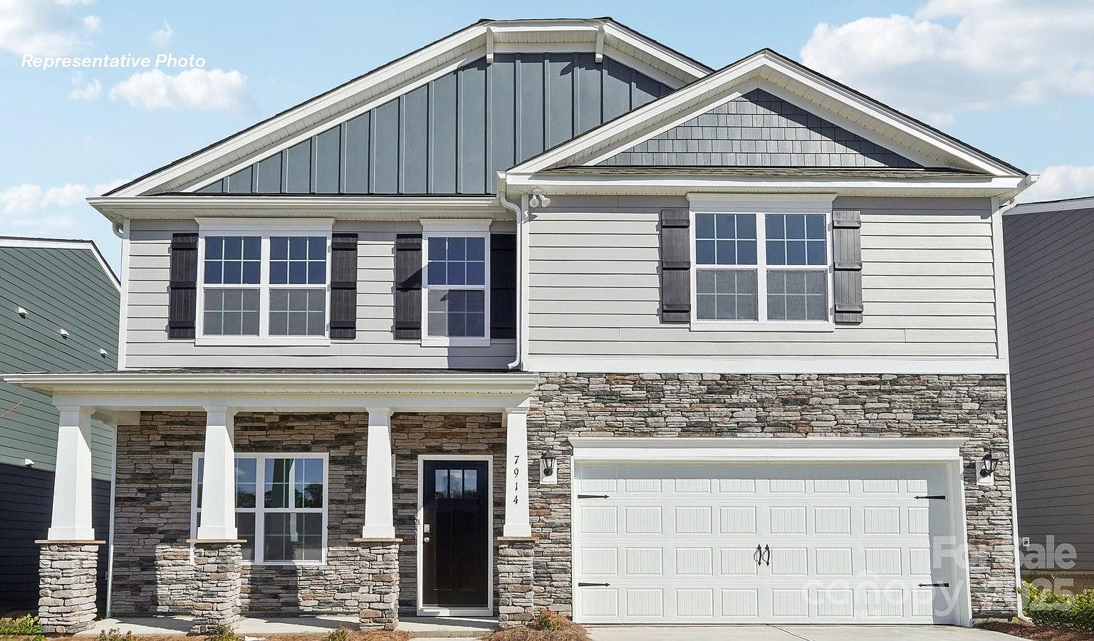 676 14th Avenue Ct NE