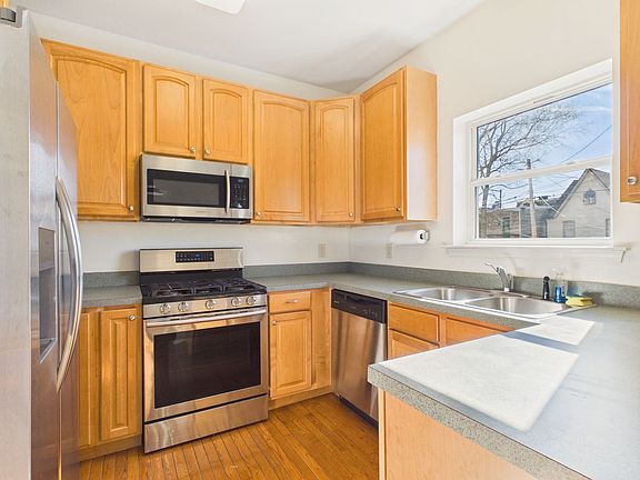 4th image of 1728 N 3rd St