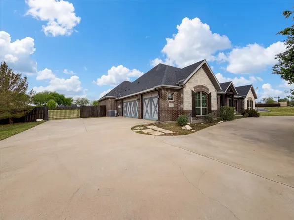 6411 Caliche Cir, Midlothian, TX 76065