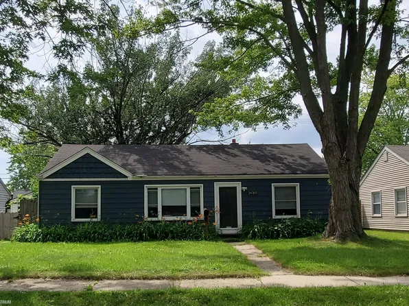 26315 Beaconsfield St, Roseville, MI 48066