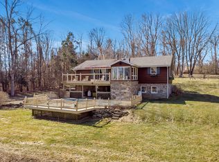 69 Goose Hill Rd, Chester, CT 06412