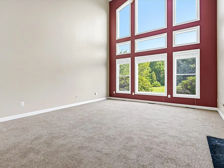 6110 Holter Rd — Photo 15