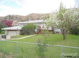 146 Valley View Ave, Evanston, WY 82930