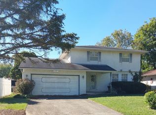 2271 Maplewood Dr, Columbus, OH 43229