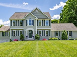 534 Newtown Rd, Littleton, MA 01460