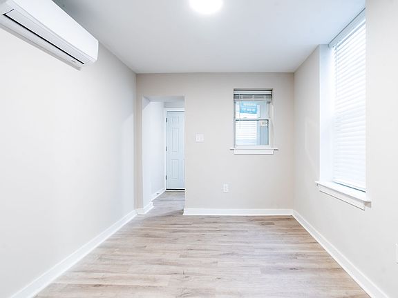 2nd image of 3228 E St #Pa028703