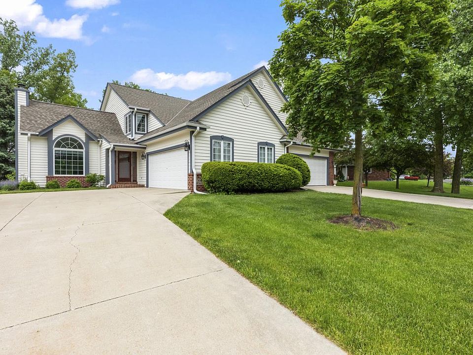 N48W16152 Lone Oak LANE, Menomonee Falls, WI 53051 | Zillow