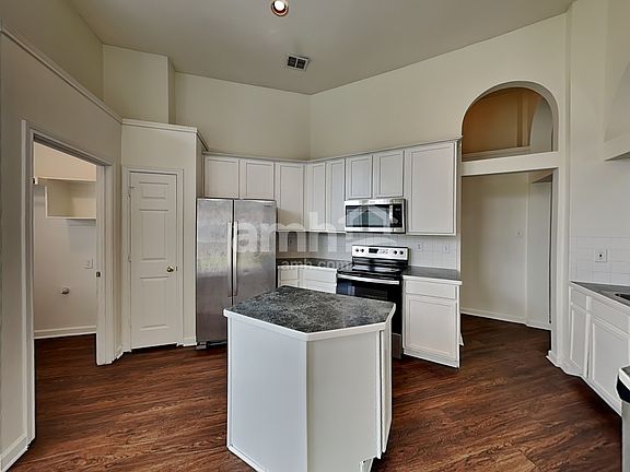 4th image of 5336 Warm Springs Trl