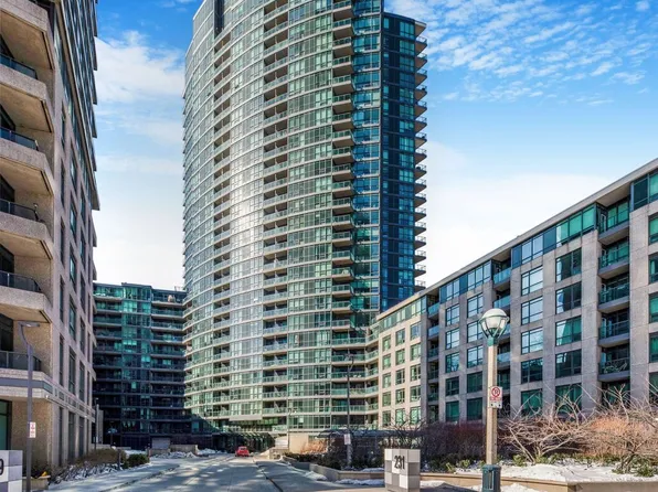 231 Fort York Blvd #220, Toronto, ON M5V 1B2