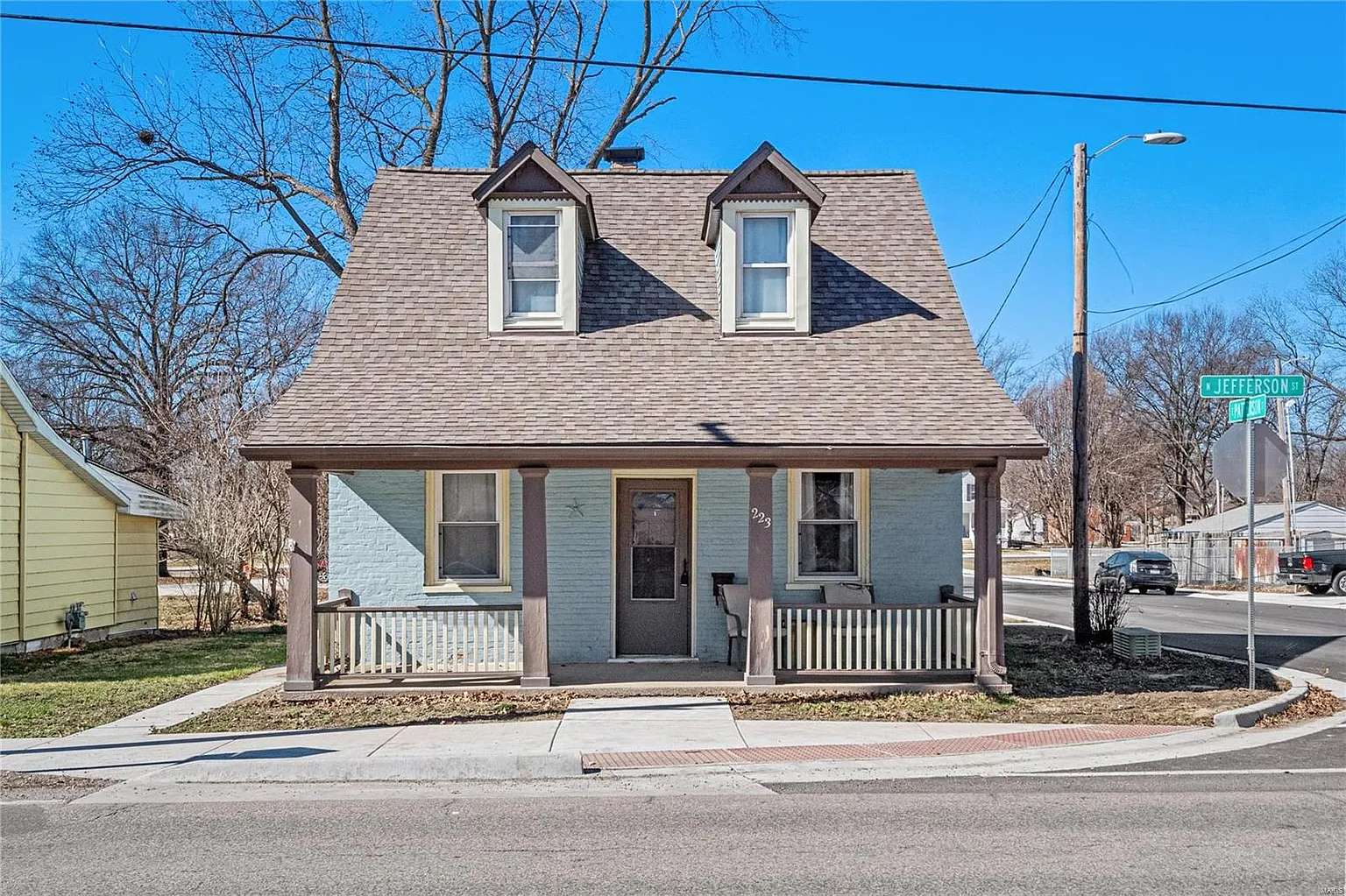 223 N Jefferson St photo 1