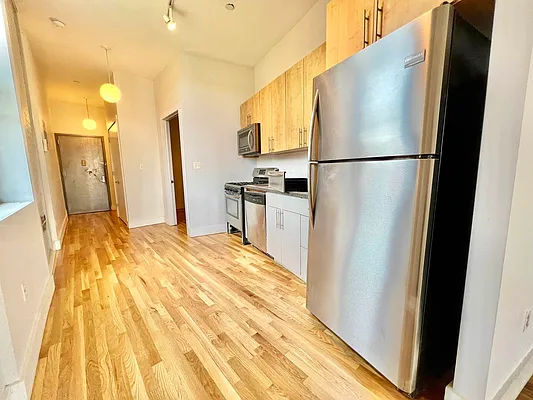 Rented by ERNY LLC | media 5