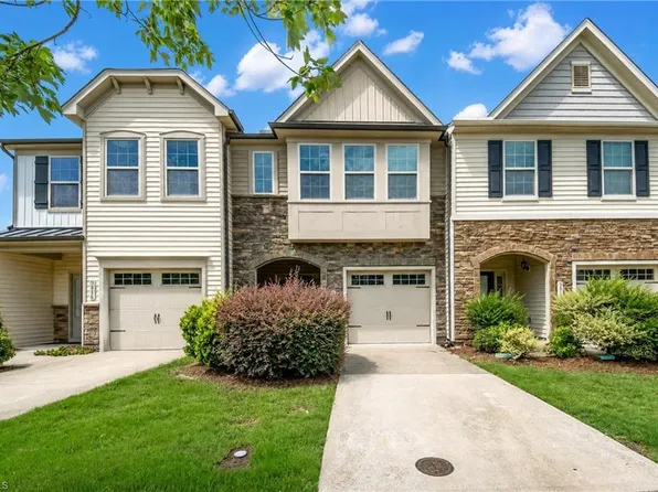 9814 Precious Stone Dr, Wake Forest, NC 27587
