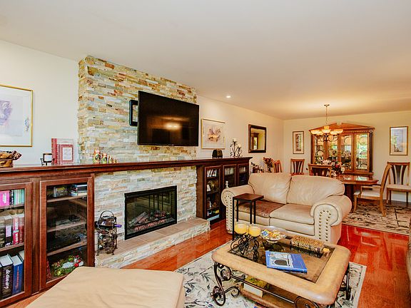 5th image of 9221 Drake Ave APT 304