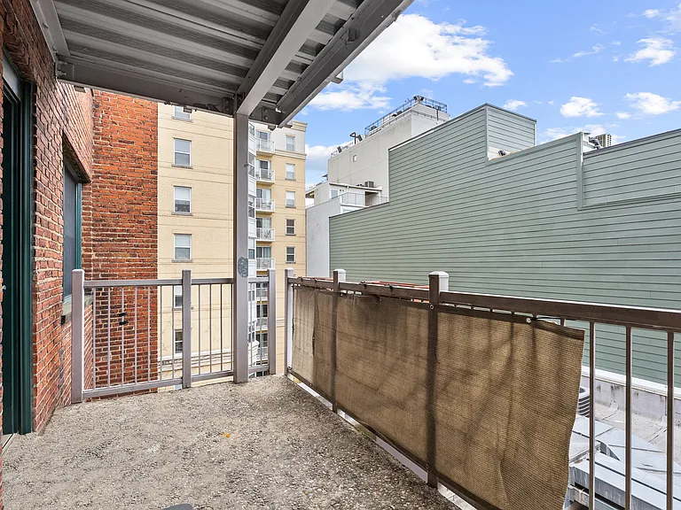 1124 10th St #5A — Photo 11