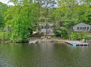 490 Court House Ln, Pascoag, RI 02859