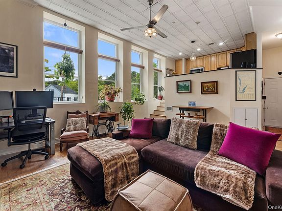 5th image of 88 Broadway #2B