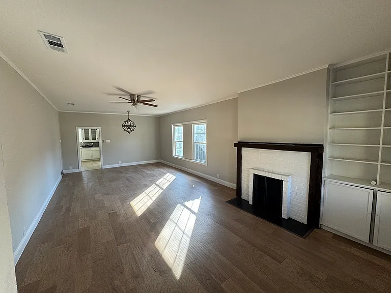 3800 Virginia Blvd — Photo 4