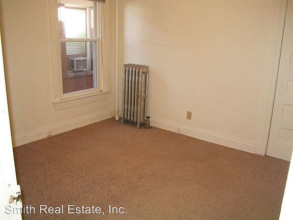 3rd image of 1553 Steele St APT 4B