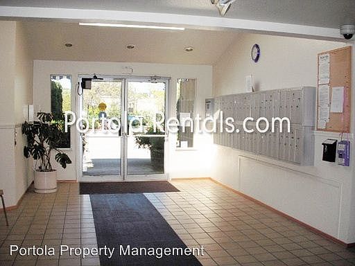 2nd image of 218 Vista Prieta Ct