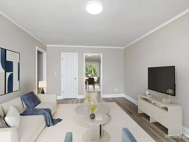 11 Highland Ave — Photo 26