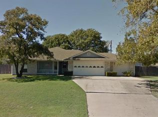 203 Dennis Rd, Lipan, TX 76462