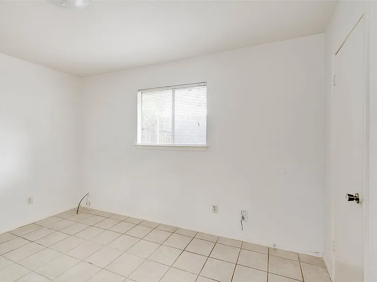 5208 Bogey Ct #B — Photo 21