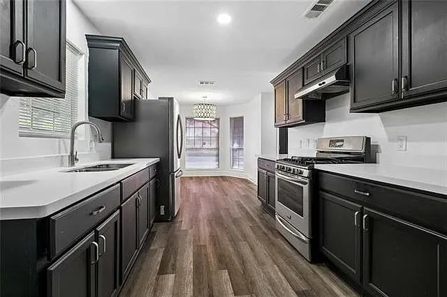 7434 Read Blvd — Photo 5