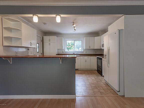 5th image of 2617 Lafayette Ave