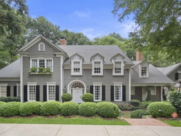 15 Chatsworth Pl NW, Atlanta, GA 30327
