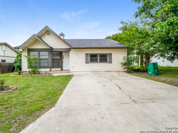 744 Real Estate 744 Homes For Sale Zillow