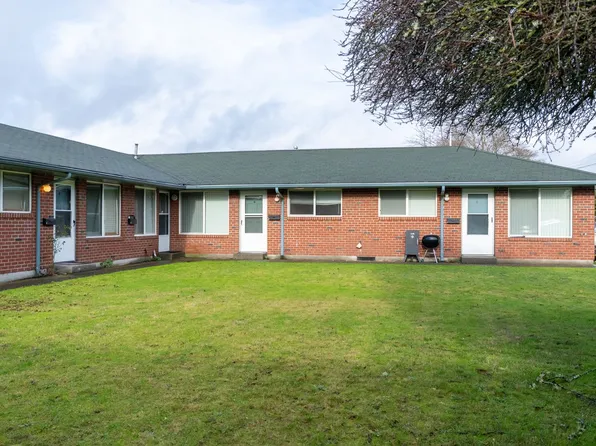 Freiday Apartments, 10922 Freiday St SW APT C, Lakewood, WA 98499