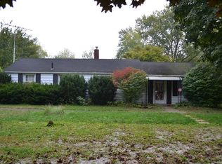 693 Swan Ct, Akron, OH 44319