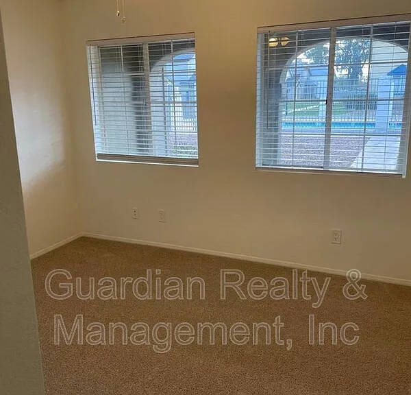 4365 S Potter Dr — Photo 7