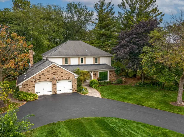 615 Harding Rd, Hinsdale, IL 60521