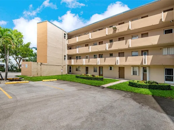 1401 NE 191st St #D101, Miami, FL 33179