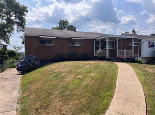 1504 Loretta Dr, Pittsburgh, PA 15235