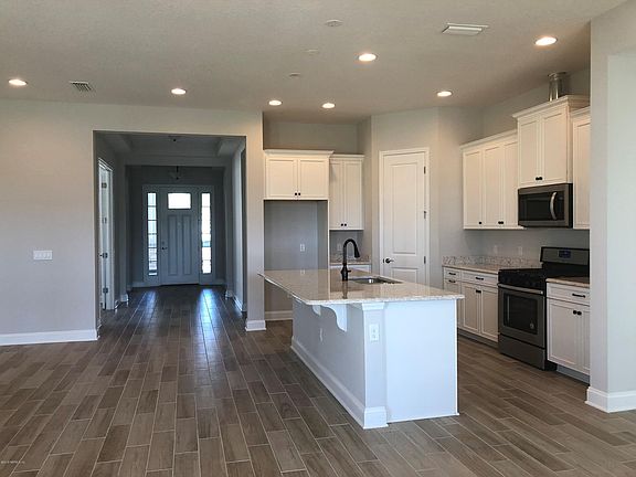 2nd image of 203 Rawlings Dr
